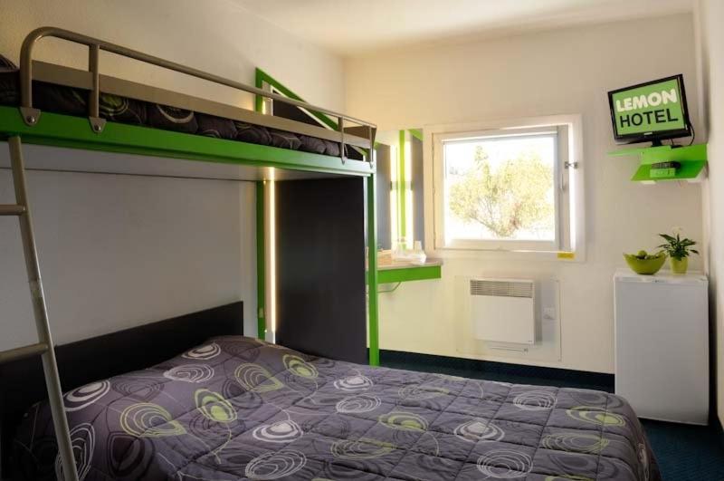 Lemon Hotel - Mery Sur Oise/Cergy Ngoại thất bức ảnh