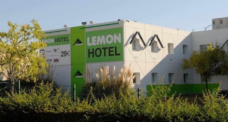 Lemon Hotel - Mery Sur Oise/Cergy Ngoại thất bức ảnh