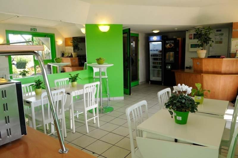 Lemon Hotel - Mery Sur Oise/Cergy Ngoại thất bức ảnh