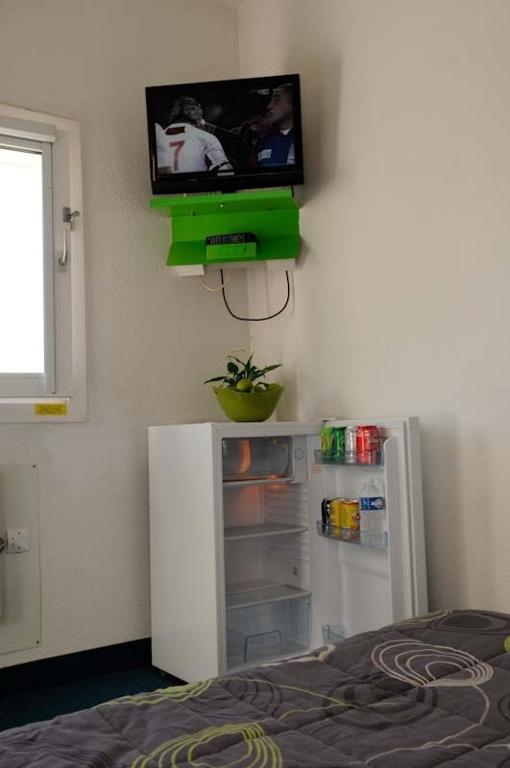 Lemon Hotel - Mery Sur Oise/Cergy Phòng bức ảnh