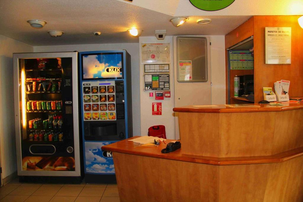 Lemon Hotel - Mery Sur Oise/Cergy Ngoại thất bức ảnh